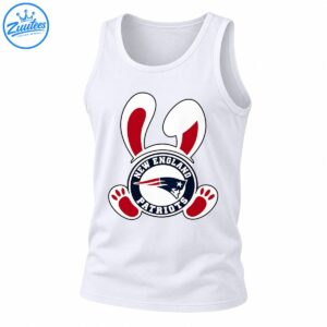 New England Patriots circular logo with white bunny ears, red inner ears, and red paw prints.