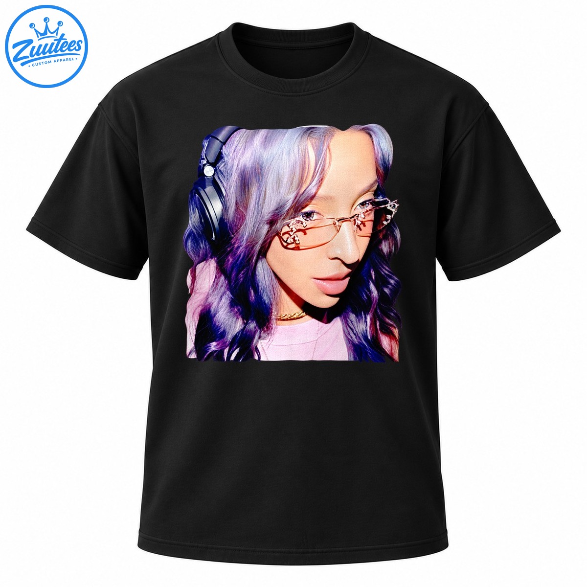 Tinashe portrait graphic with silver purple hair, decorative pink sunglasses, headphones, and pink outfit Tinashe portrait graphic with silver purple hair, decorative pink sunglasses, headphones, and pink outfit